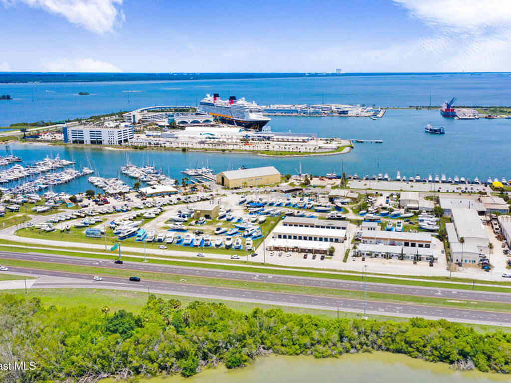 106 Tradewinds Drive, Indian Harbour Beach, FL 32937