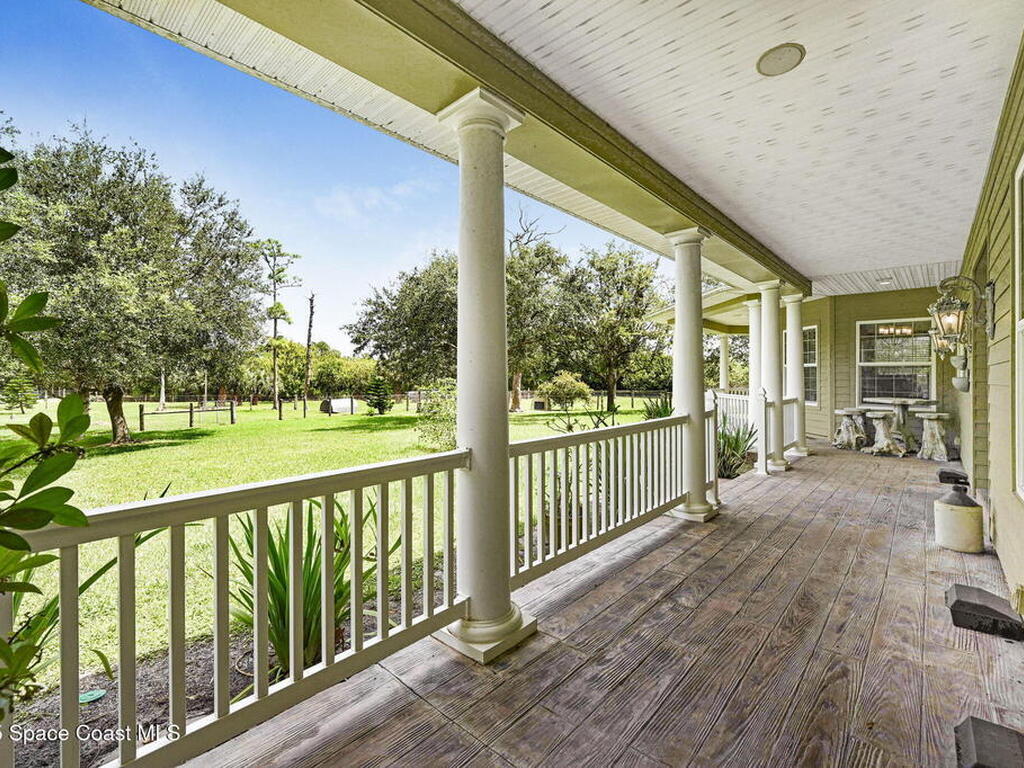 4495 Sand Point Road, Grant, FL 32949