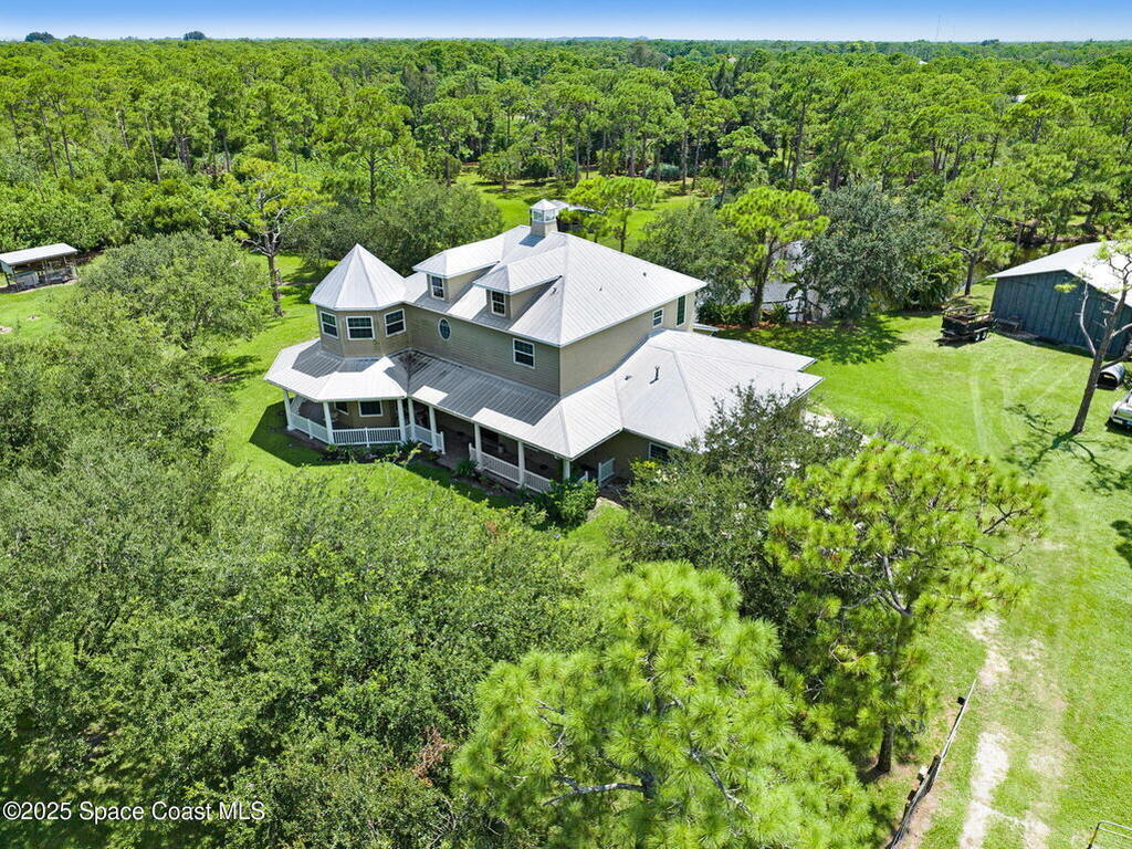 4495 Sand Point Road, Grant, FL 32949