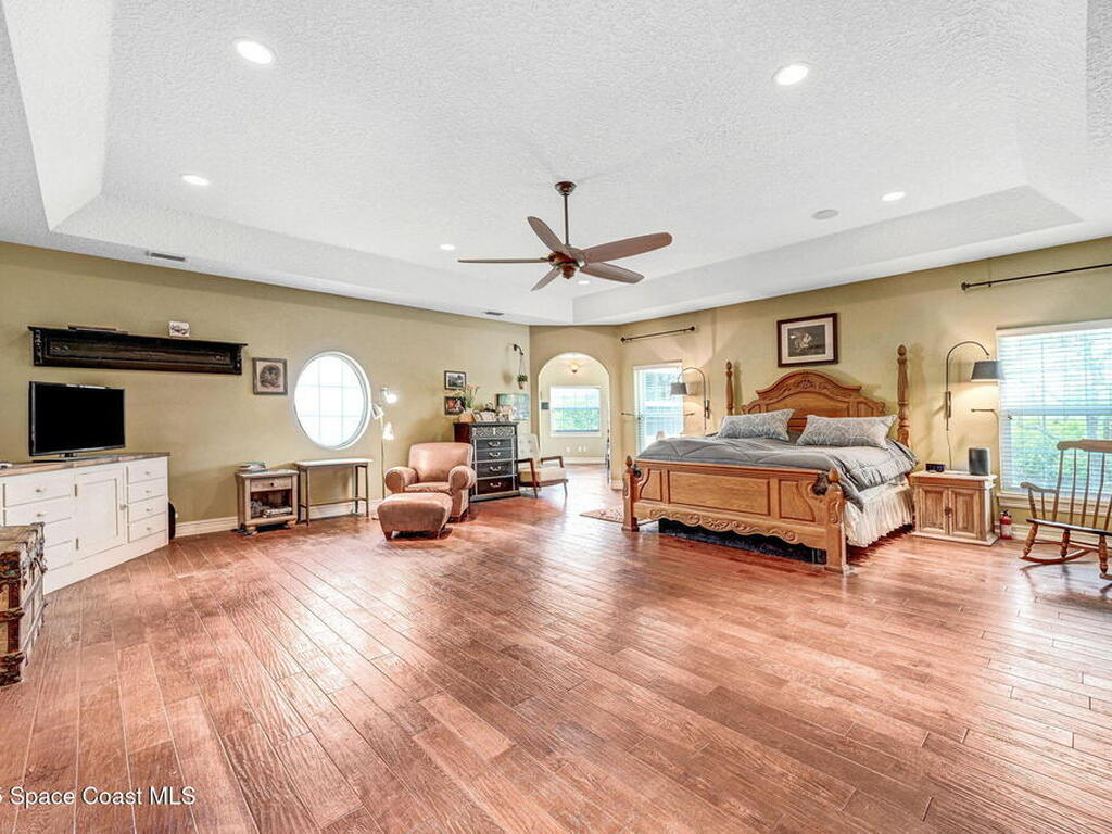 4495 Sand Point Road, Grant, FL 32949