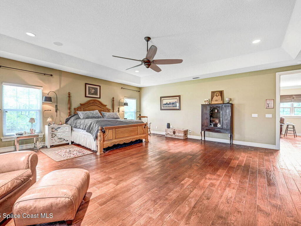 4495 Sand Point Road, Grant, FL 32949