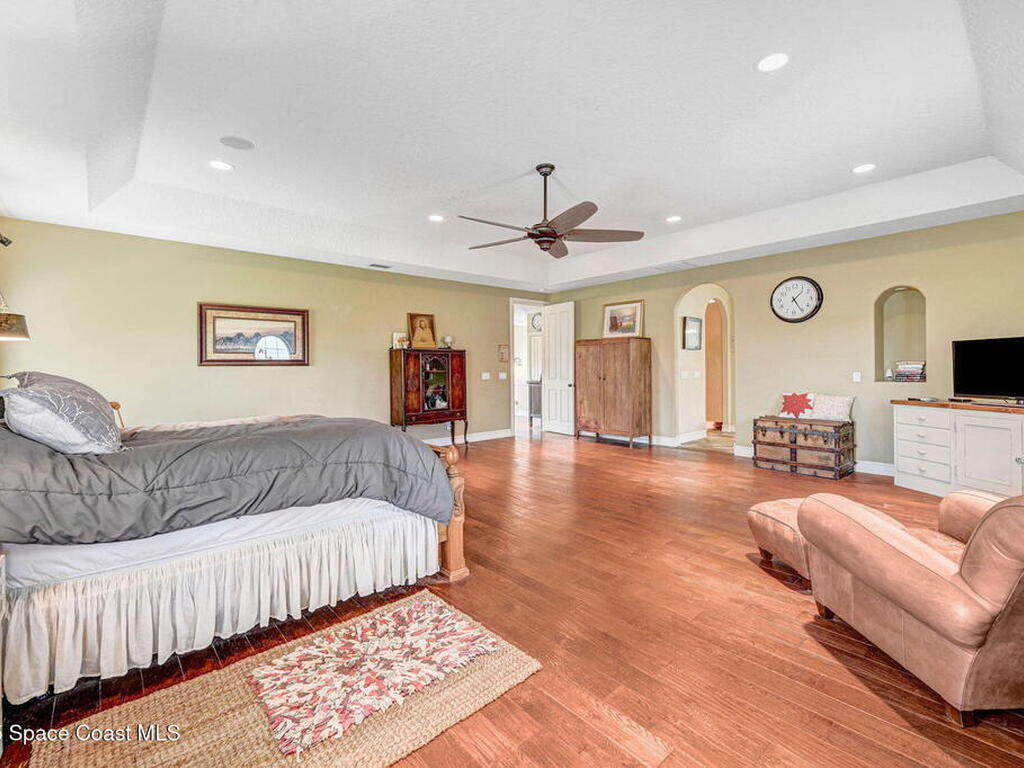 4495 Sand Point Road, Grant, FL 32949