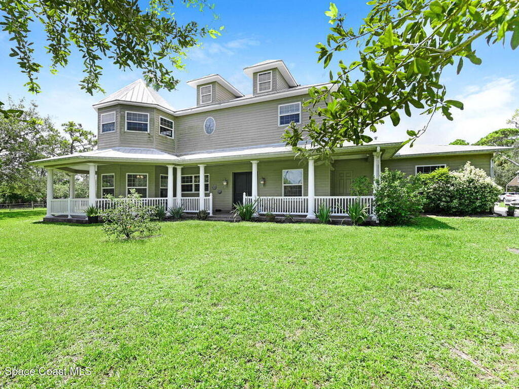 4495 Sand Point Road, Grant, FL 32949