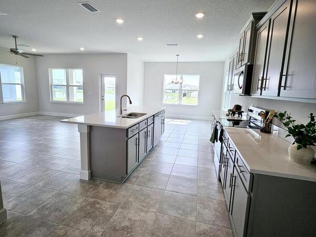 1566 Kylar Drive, Palm Bay, FL 32907