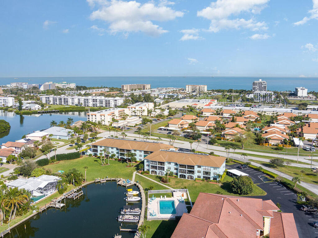 2001 S Banana River Boulevard, Cocoa Beach, FL 32931