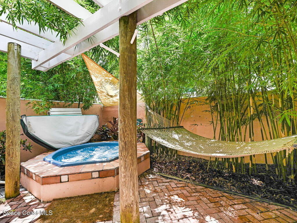 312 Wavecrest Avenue, Indialantic, FL 32903