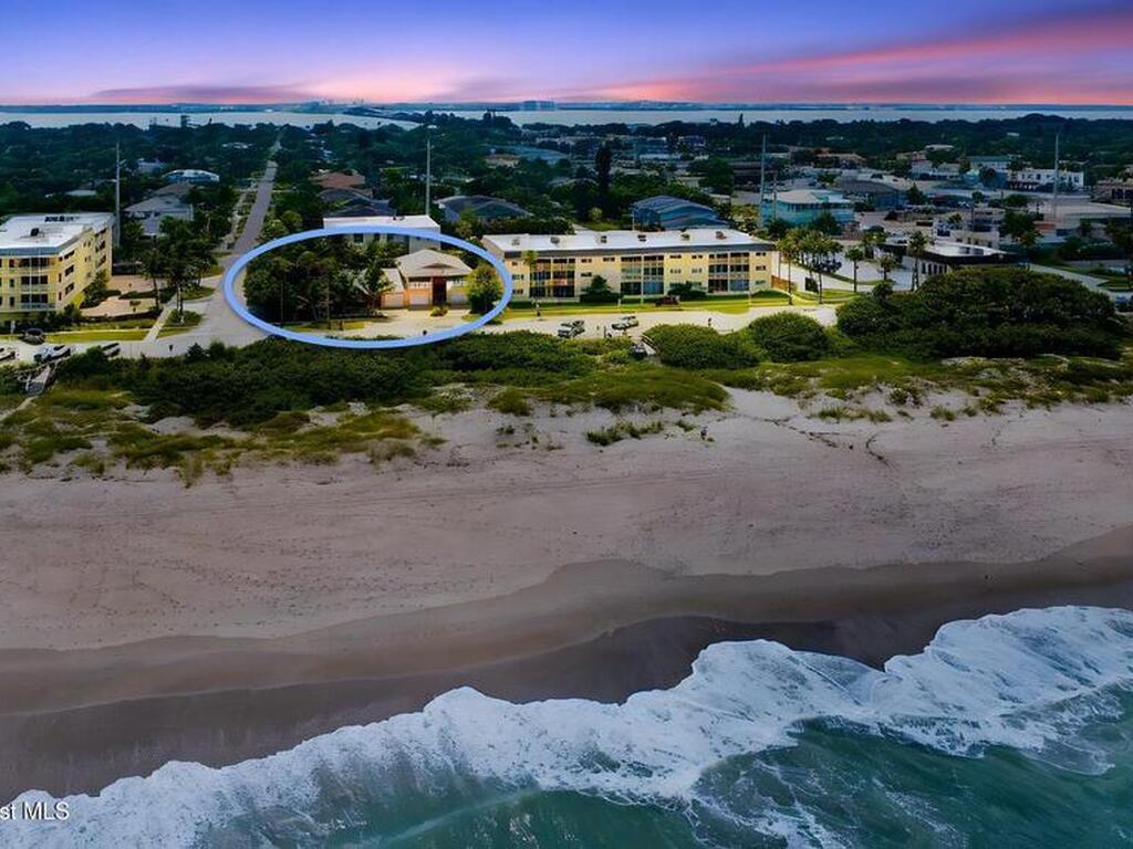 312 Wavecrest Avenue, Indialantic, FL 32903