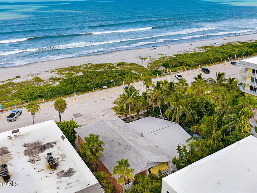 312 Wavecrest Avenue, Indialantic, FL 32903