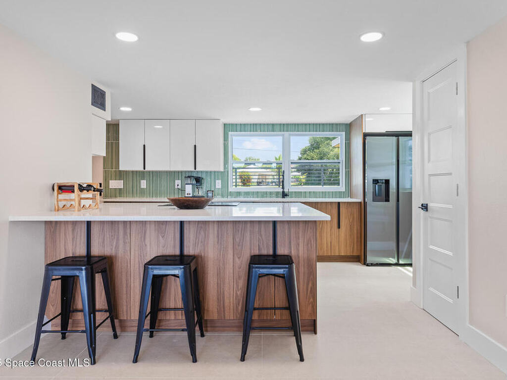 877 Sunset Drive, Melbourne, FL 32935