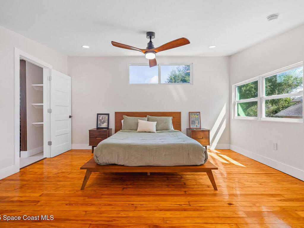 877 Sunset Drive, Melbourne, FL 32935