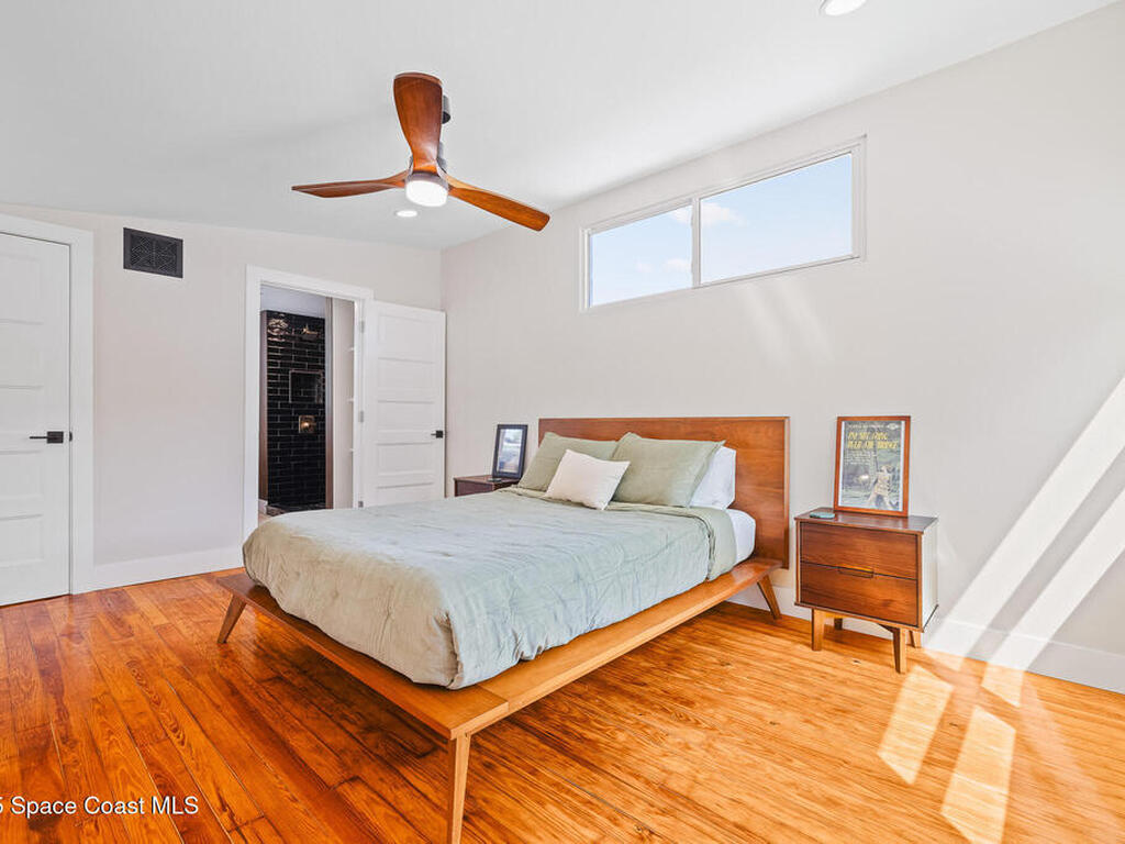 877 Sunset Drive, Melbourne, FL 32935