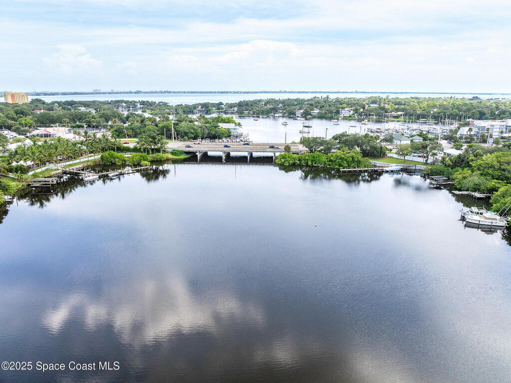 877 Sunset Drive, Melbourne, FL 32935