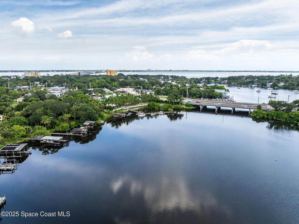 877 Sunset Drive, Melbourne, FL 32935