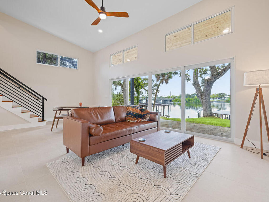 877 Sunset Drive, Melbourne, FL 32935