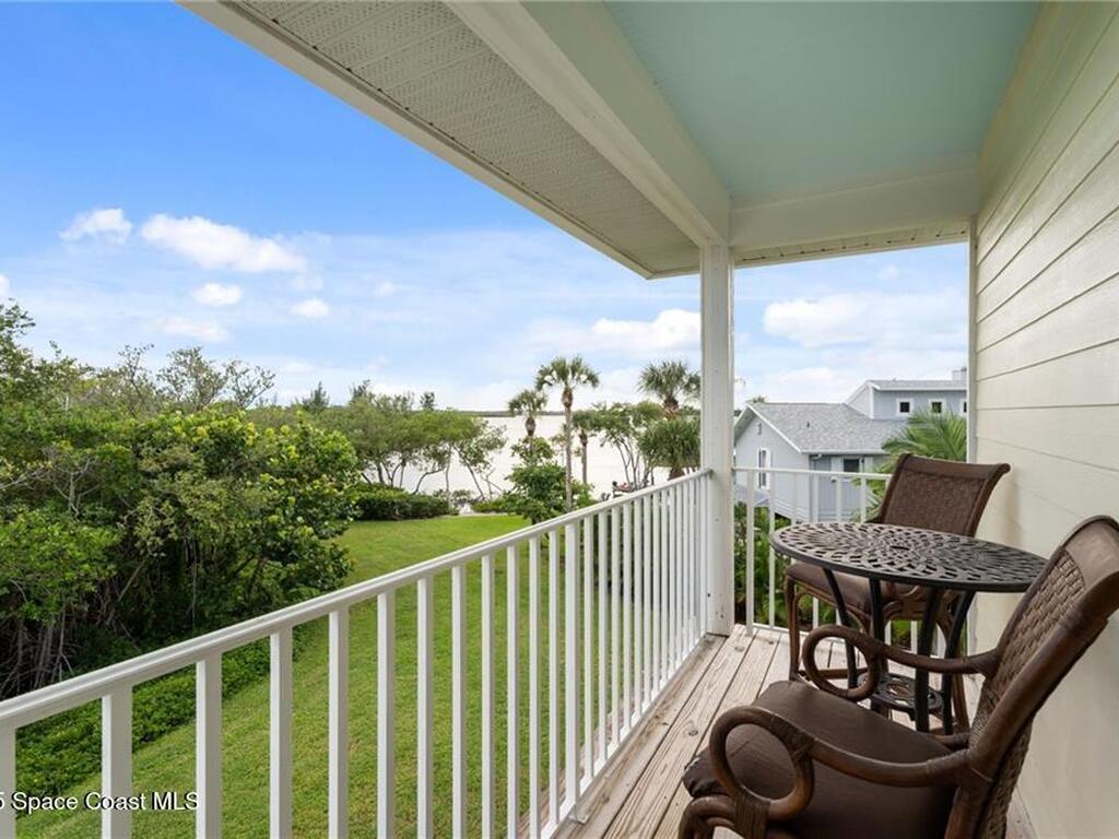 395 Live Oak Drive, Vero Beach, FL 32963