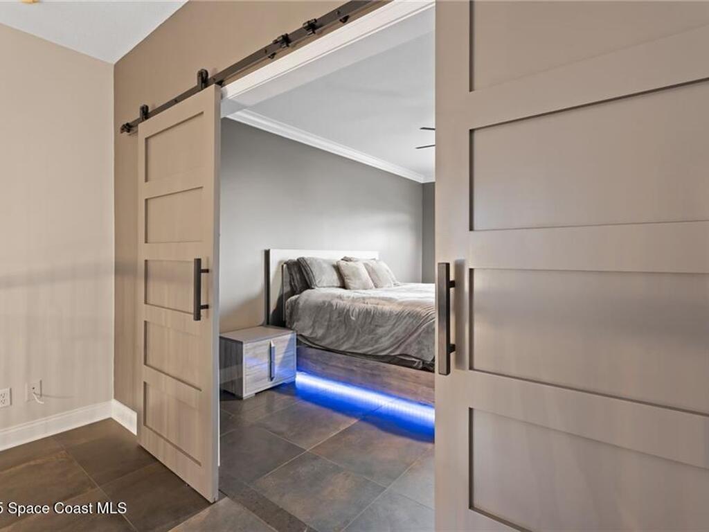 395 Live Oak Drive, Vero Beach, FL 32963