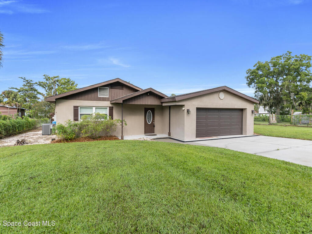 9431 Lake Marion Creek Road, Haines City, FL 33844