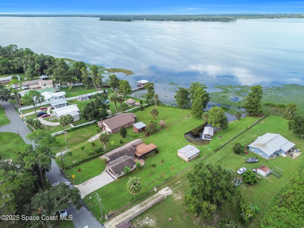 9431 Lake Marion Creek Road, Haines City, FL 33844