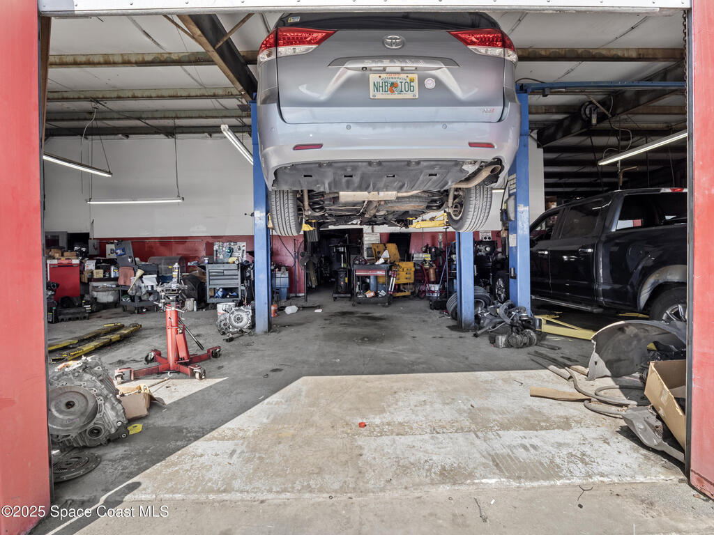 580 S Wickham Road, West Melbourne, FL 32904