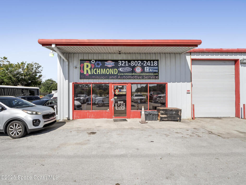 580 S Wickham Road, West Melbourne, FL 32904