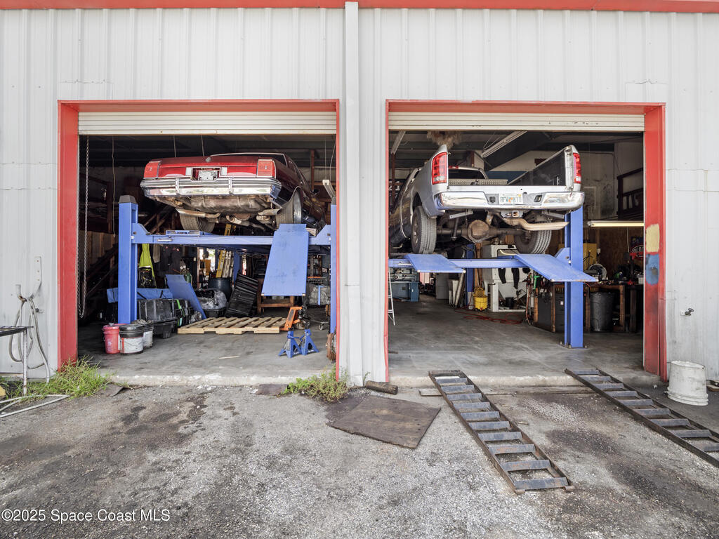 580 S Wickham Road, West Melbourne, FL 32904