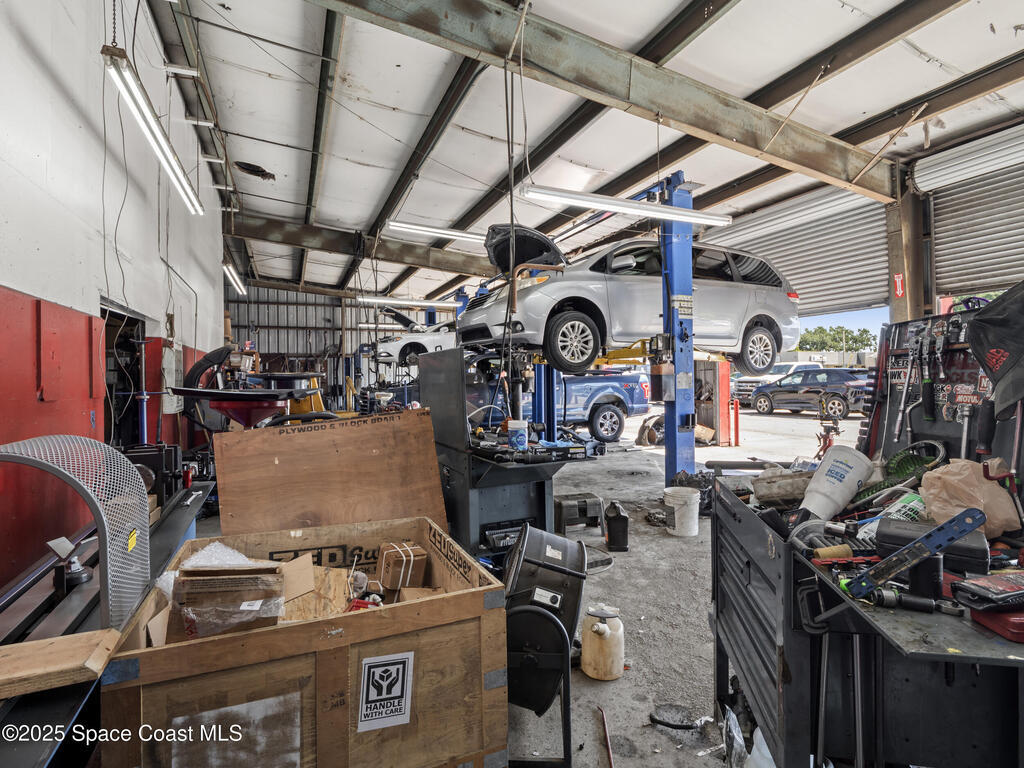 580 S Wickham Road, West Melbourne, FL 32904