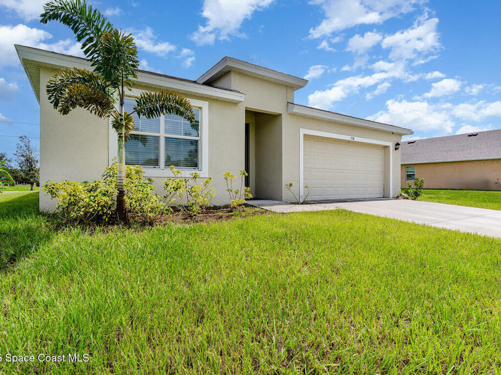 318 Hammock Road, Palm Bay, FL 32909