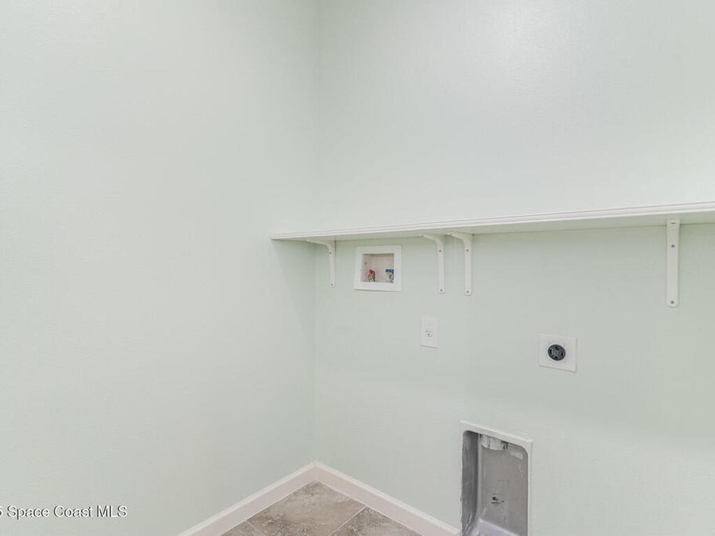 318 Hammock Road, Palm Bay, FL 32909