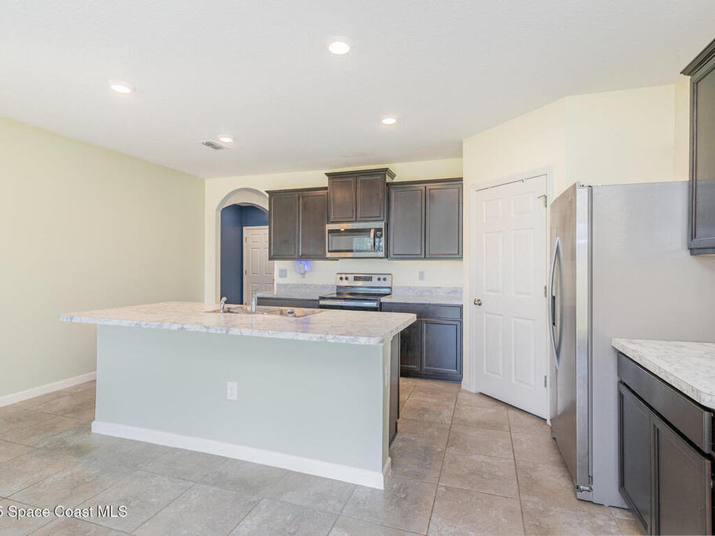 318 Hammock Road, Palm Bay, FL 32909