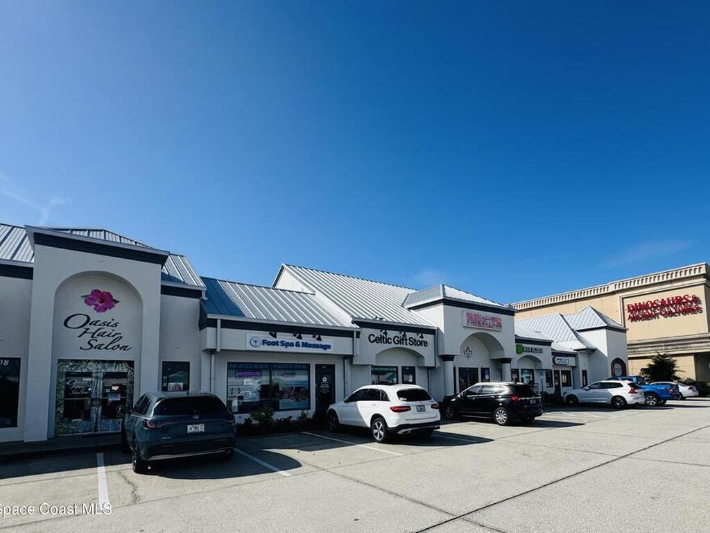 214 W Cocoa Beach Cswy Causeway, Cocoa Beach, FL 32931