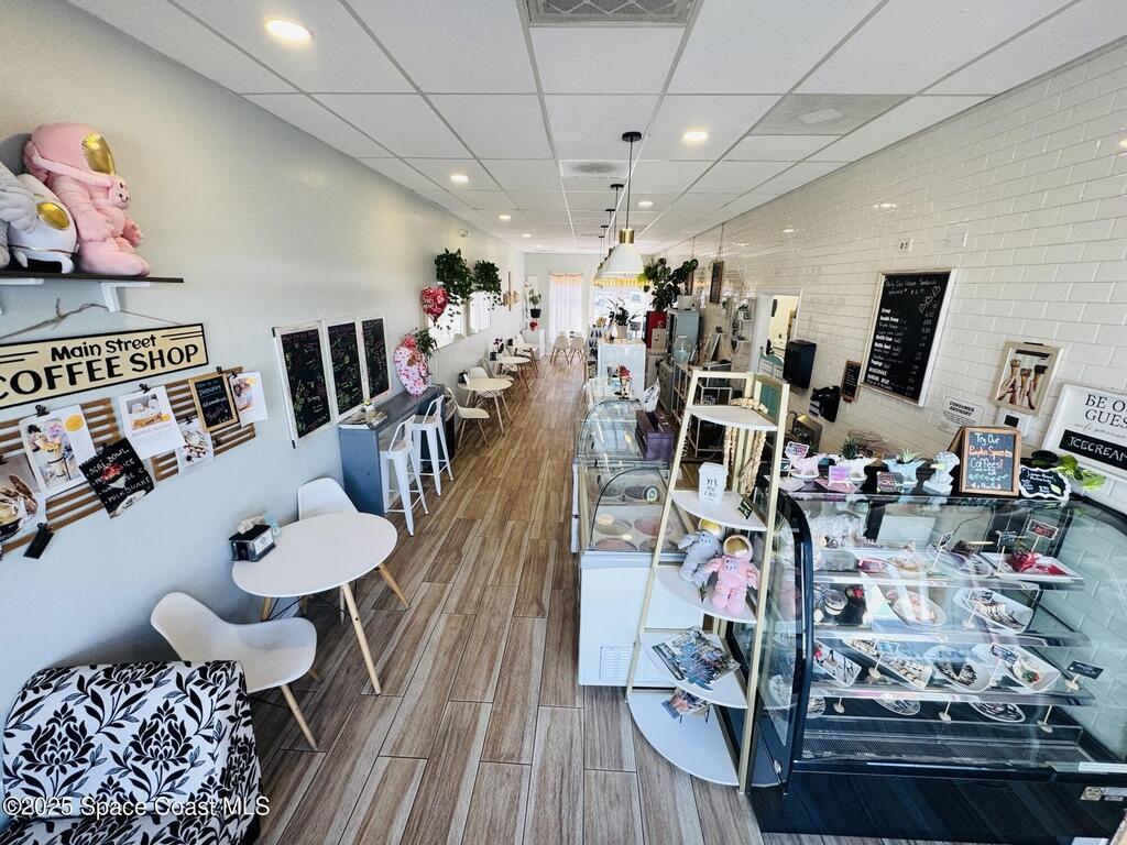 214 W Cocoa Beach Cswy Causeway, Cocoa Beach, FL 32931