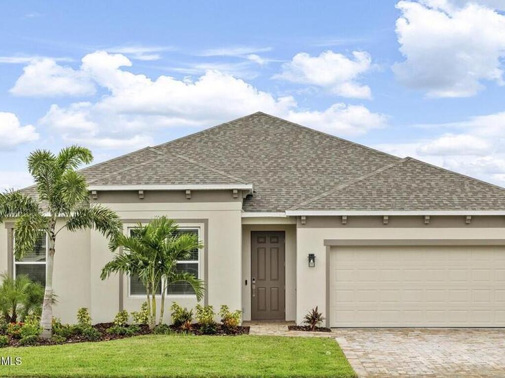 723 Clancy Avenue, Palm Bay, FL 32905