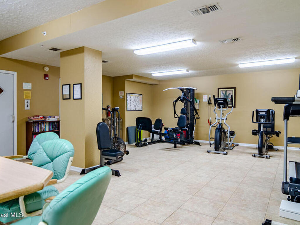 8700 Ridgewood Avenue, Cape Canaveral, FL 32920