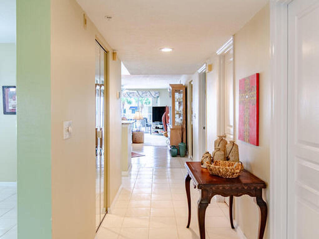 8700 Ridgewood Avenue, Cape Canaveral, FL 32920