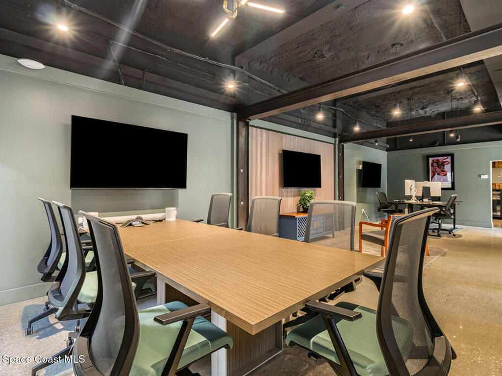 1917 S Harbor City Boulevard, Melbourne, FL 32901