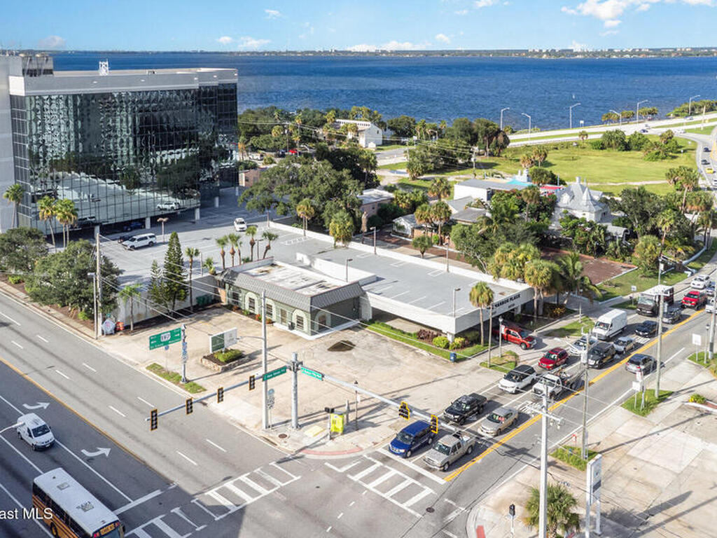 1917 S Harbor City Boulevard, Melbourne, FL 32901