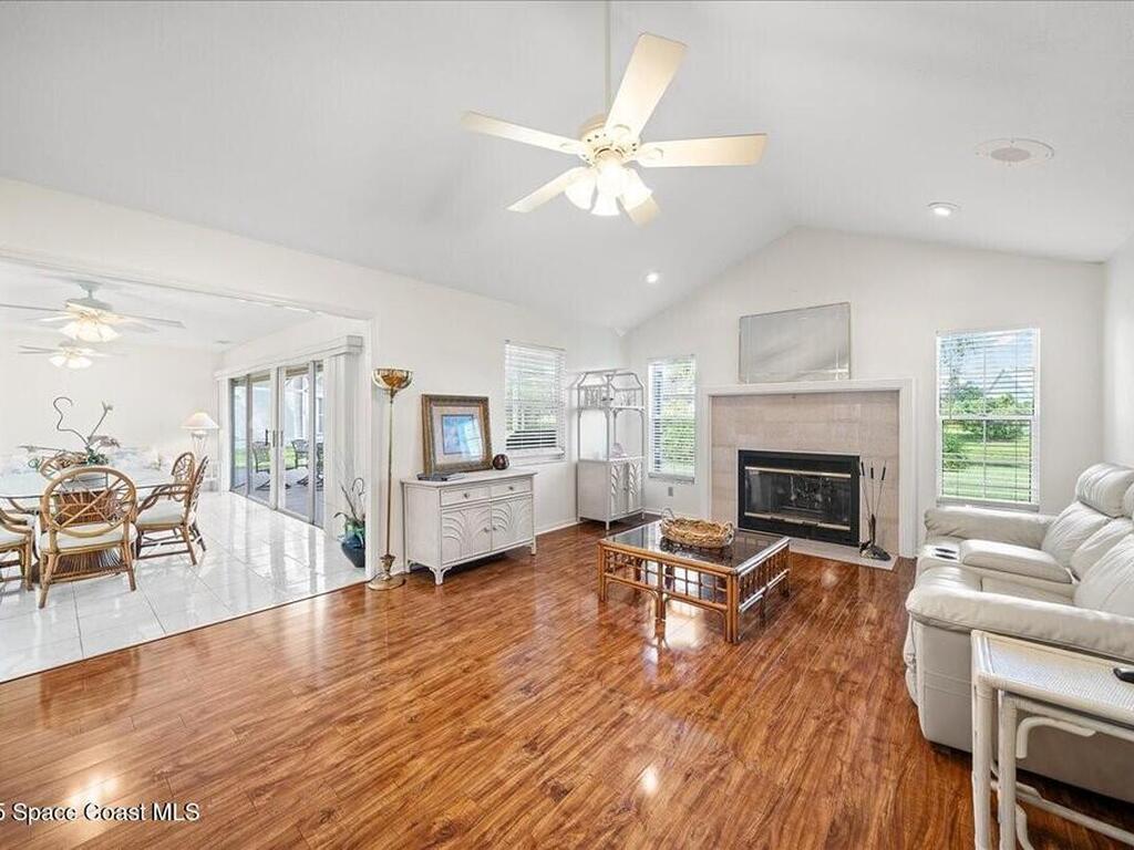 818 Spanish Wells Drive, Suntree, FL 32940