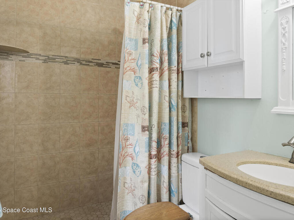 2545 1st Place, Vero Beach, FL 32962