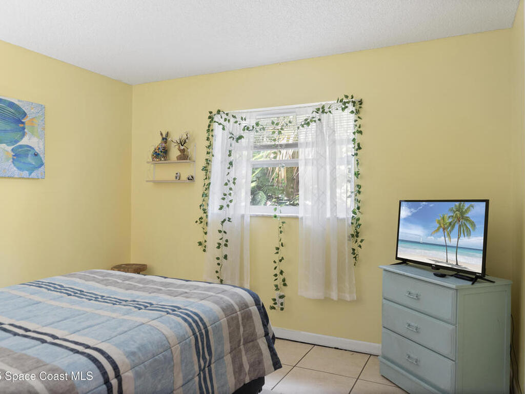 2545 1st Place, Vero Beach, FL 32962