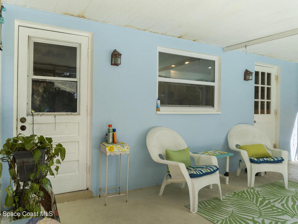 2545 1st Place, Vero Beach, FL 32962