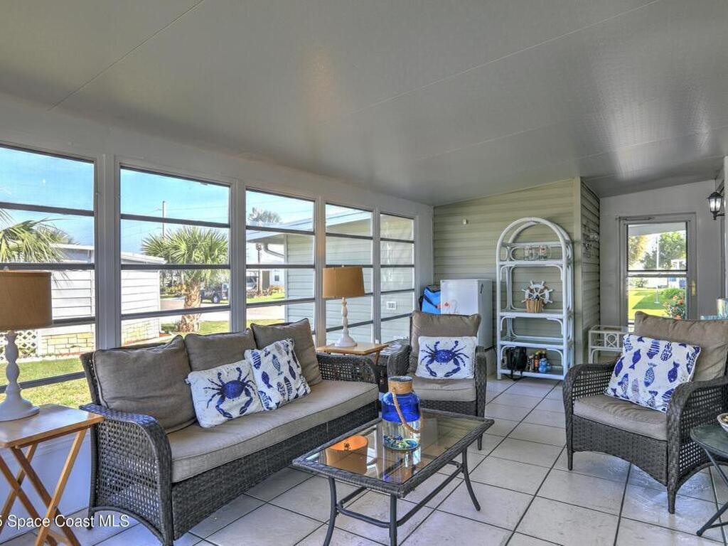 7622 Great Bear Lake Drive, Micco, FL 32976