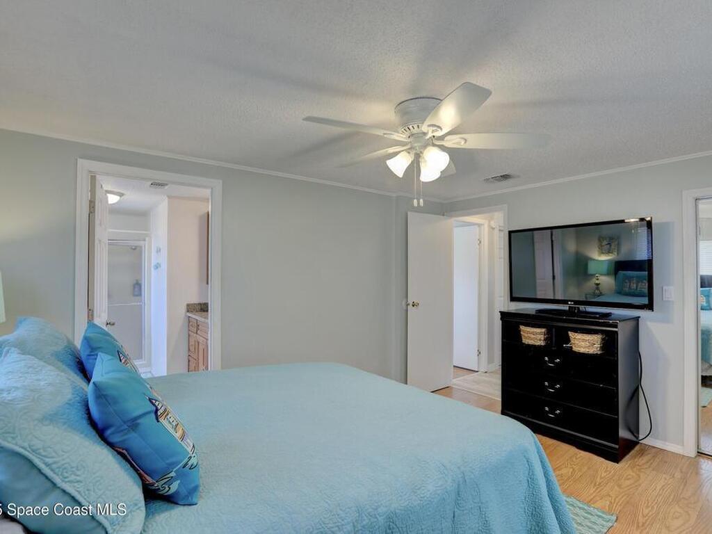 7622 Great Bear Lake Drive, Micco, FL 32976