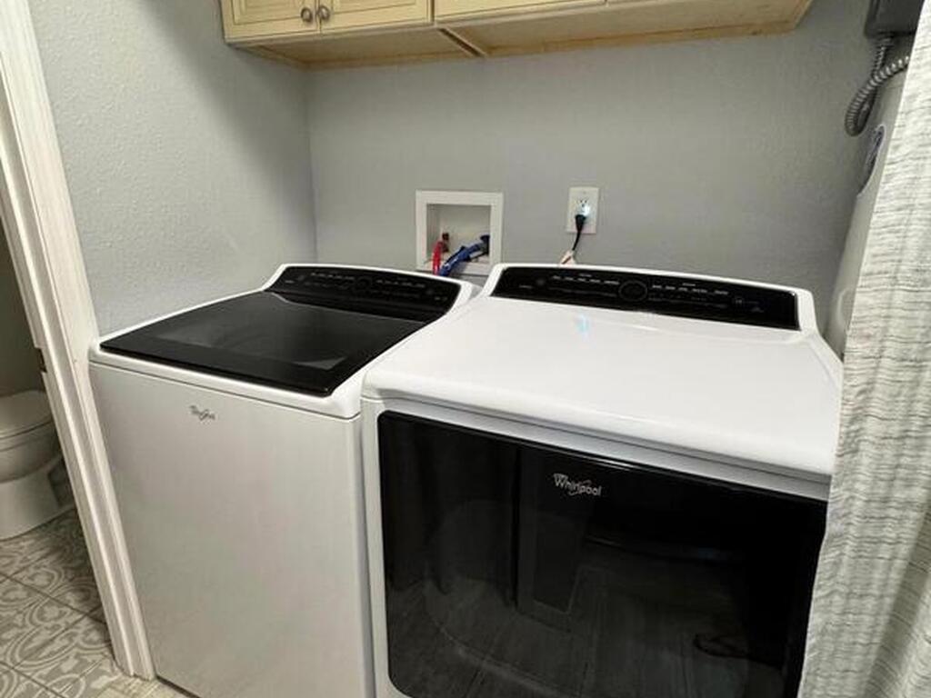 1926 Dipol, Titusville, FL 32780