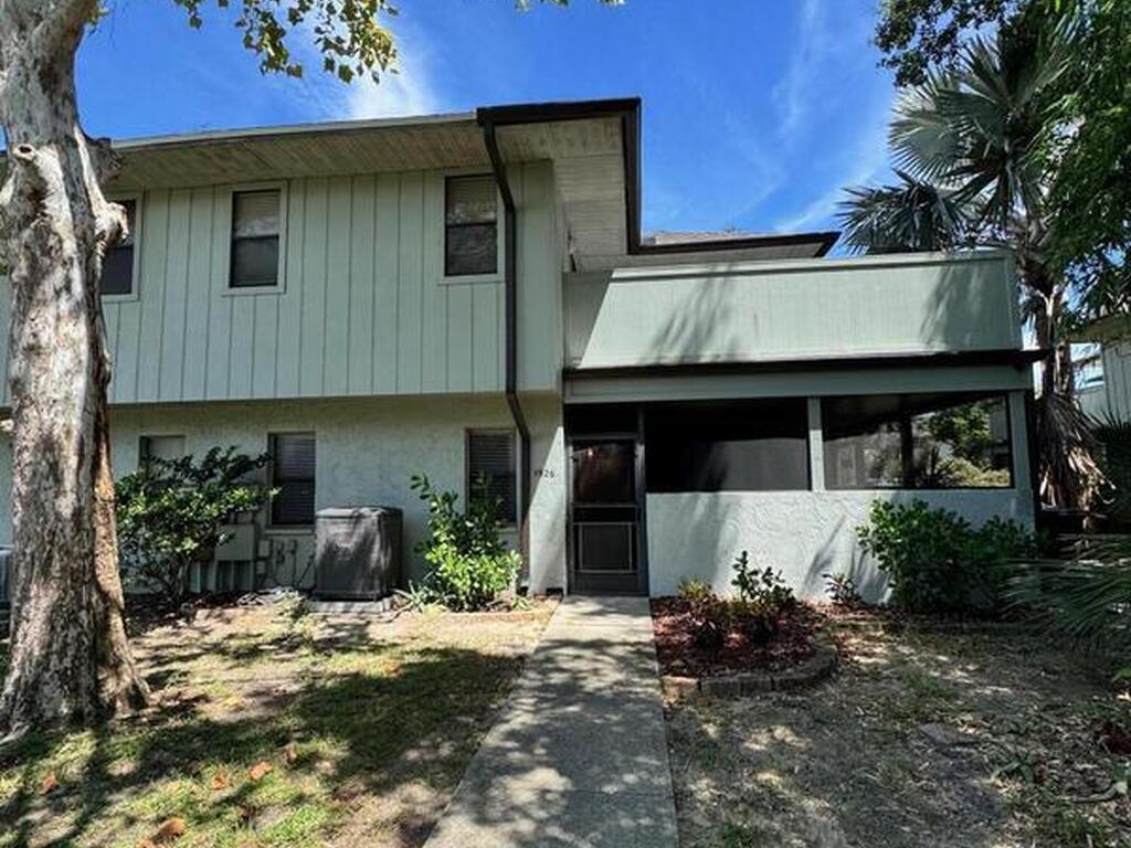 1926 Dipol, Titusville, FL 32780