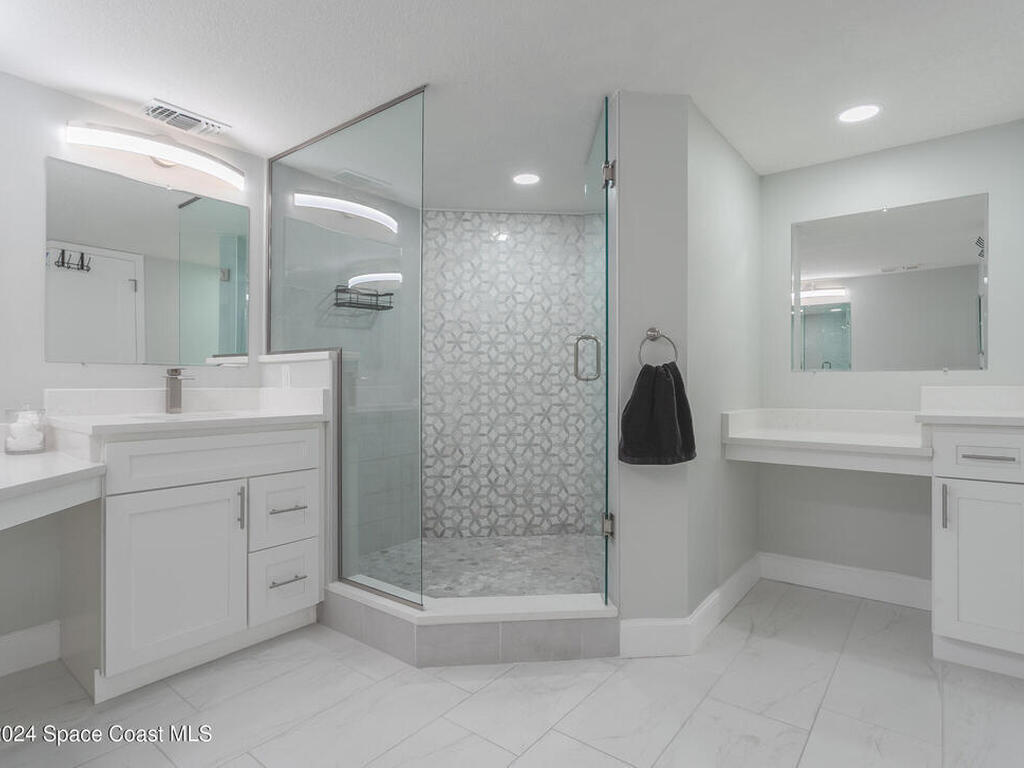 188 Pinellas Lane, Cocoa Beach, FL 32931