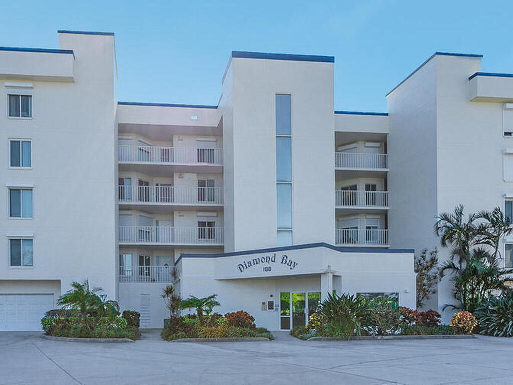 188 Pinellas Lane, Cocoa Beach, FL 32931