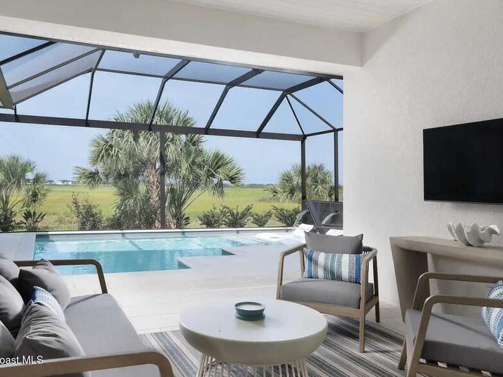 3440 S Atlantic Avenue, Cocoa Beach, FL 32931