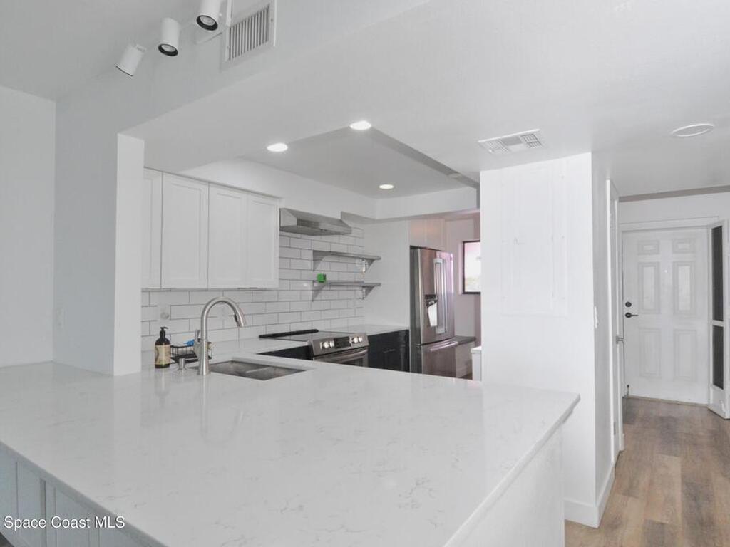 3901 Dixie Highway, Palm Bay, FL 32905