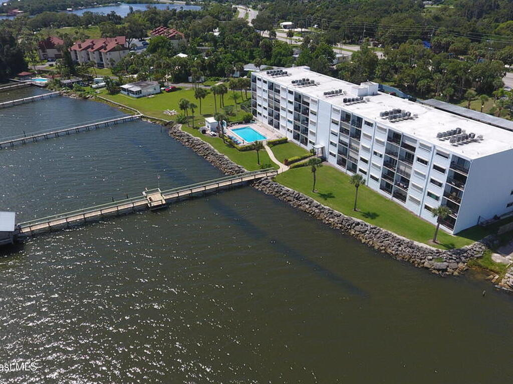 3901 Dixie Highway, Palm Bay, FL 32905