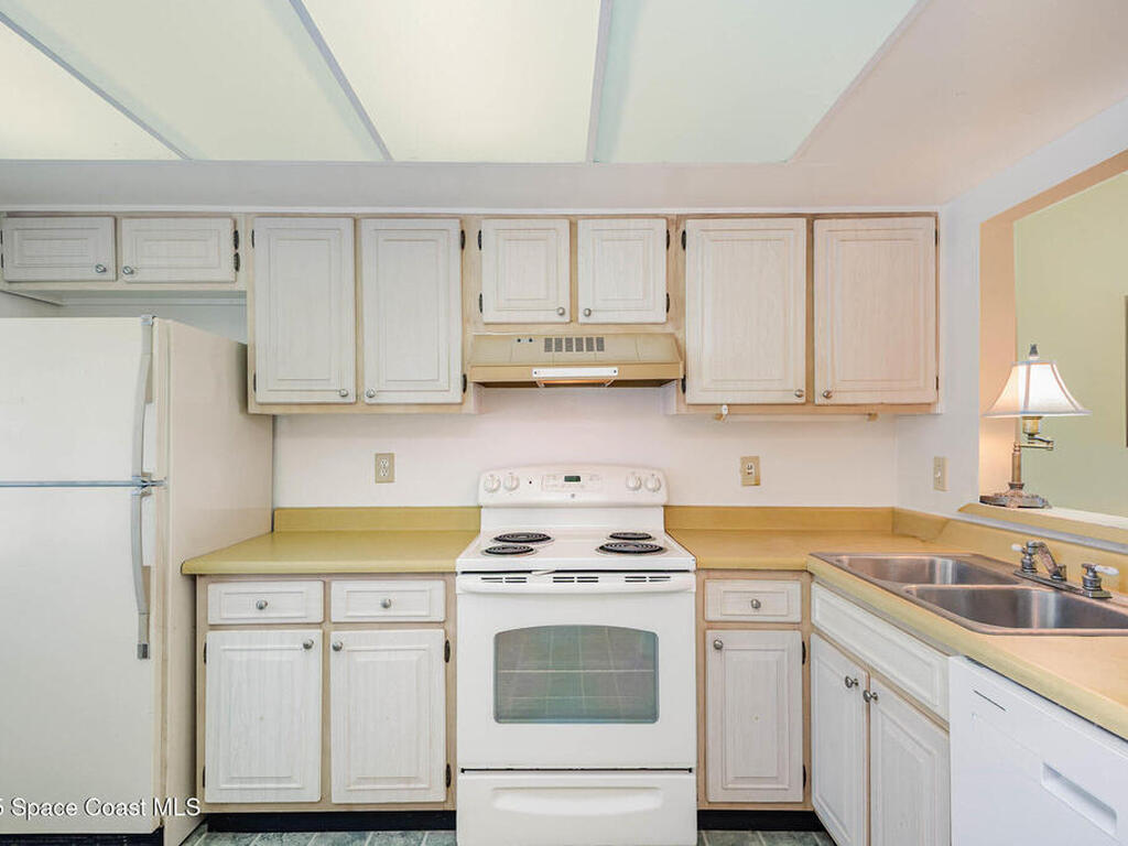 1999 S Banana River Boulevard, Cocoa Beach, FL 32931